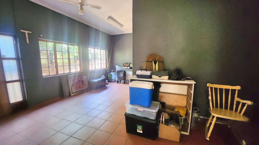 3 Bedroom Property for Sale in Wilkoppies North West